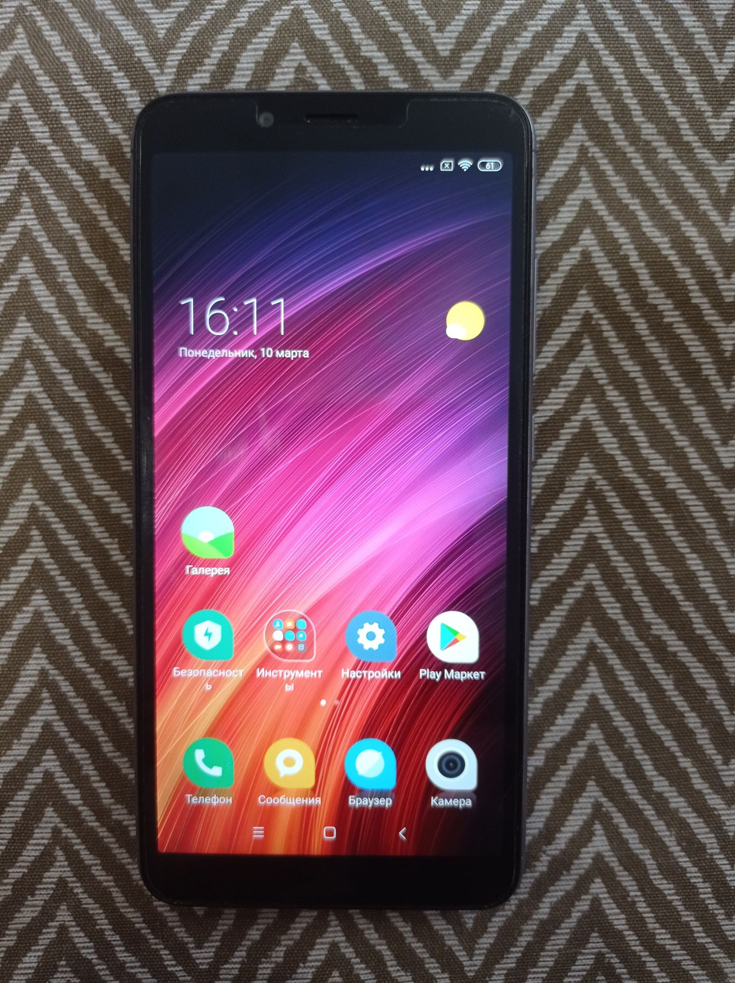 Xiomi redmi 6a 2/16g
