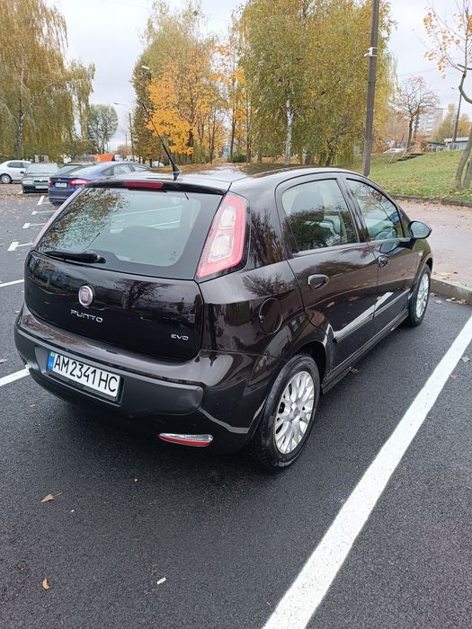 Fiat Punto EVO 2011