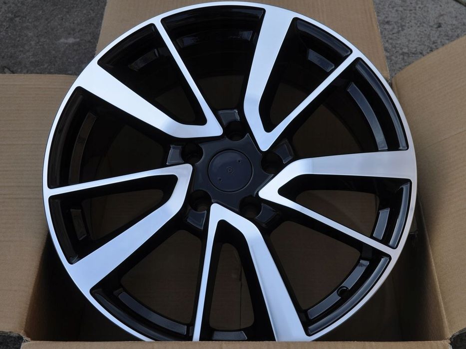 FELGI R17 5x114,3 Renault Megane 4 Latitude Laguna 3 Lexus ES GS IS NX