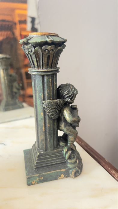 Castiçal prateado novo