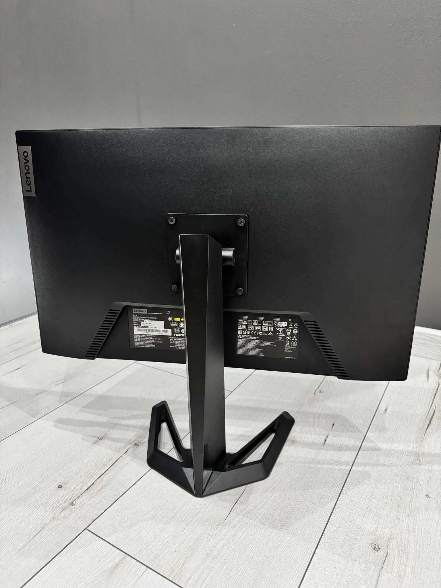 Monitor Lenovo 27" 165hz