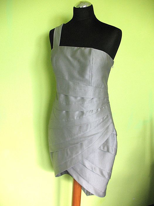 Sukienka - Asymetryczna 42 XL biust 94 cm Simon Wang