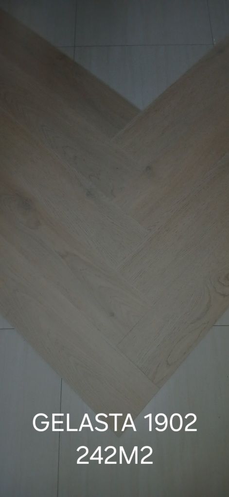 Panele winylowe jodełka