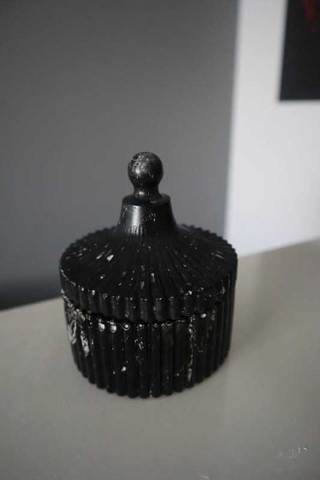 Frasco/ Pote cerâmico preto efeito mármore/ granito