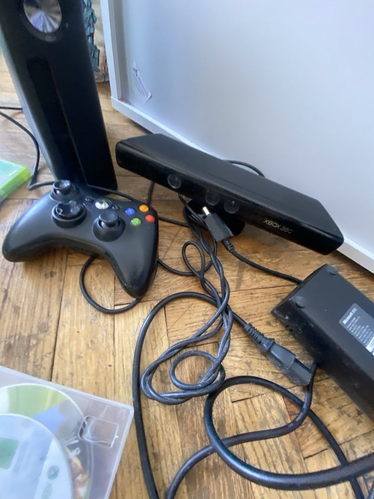 Xbox 360 Kinect/pad/ 16 gier