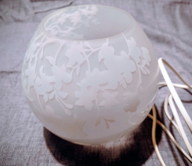 Lampka nocna stołowa Ikea