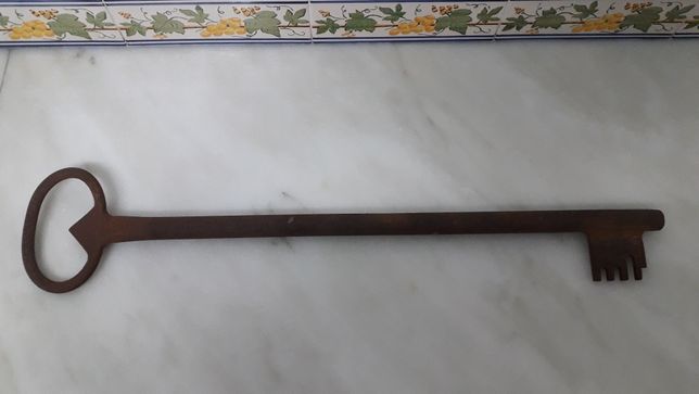 Chave ferro antiga (60 cm compr.)