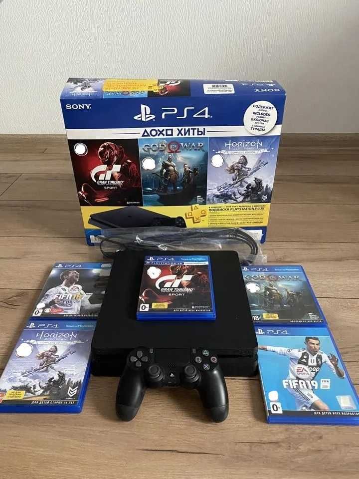 Стан 5/5 Playstation 4 slim 500 gb (Комплект як на фото)