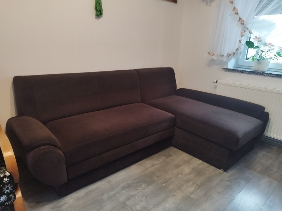 Kanapa brozowa  z zamszu