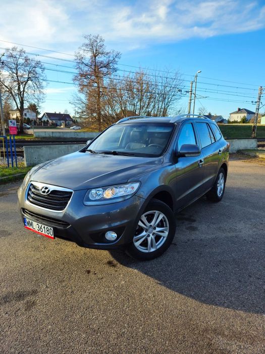 Hyundai Santa Fe 2.2 CRDi 197 KM • Automat • 4x4 • 7 miejsc • Komfort i moc w jednym!