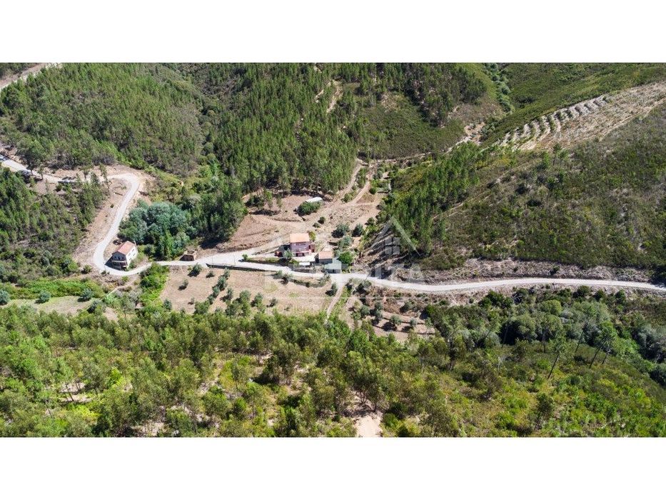 Verdadeiro paraíso no coração de Cambas em Oleiros