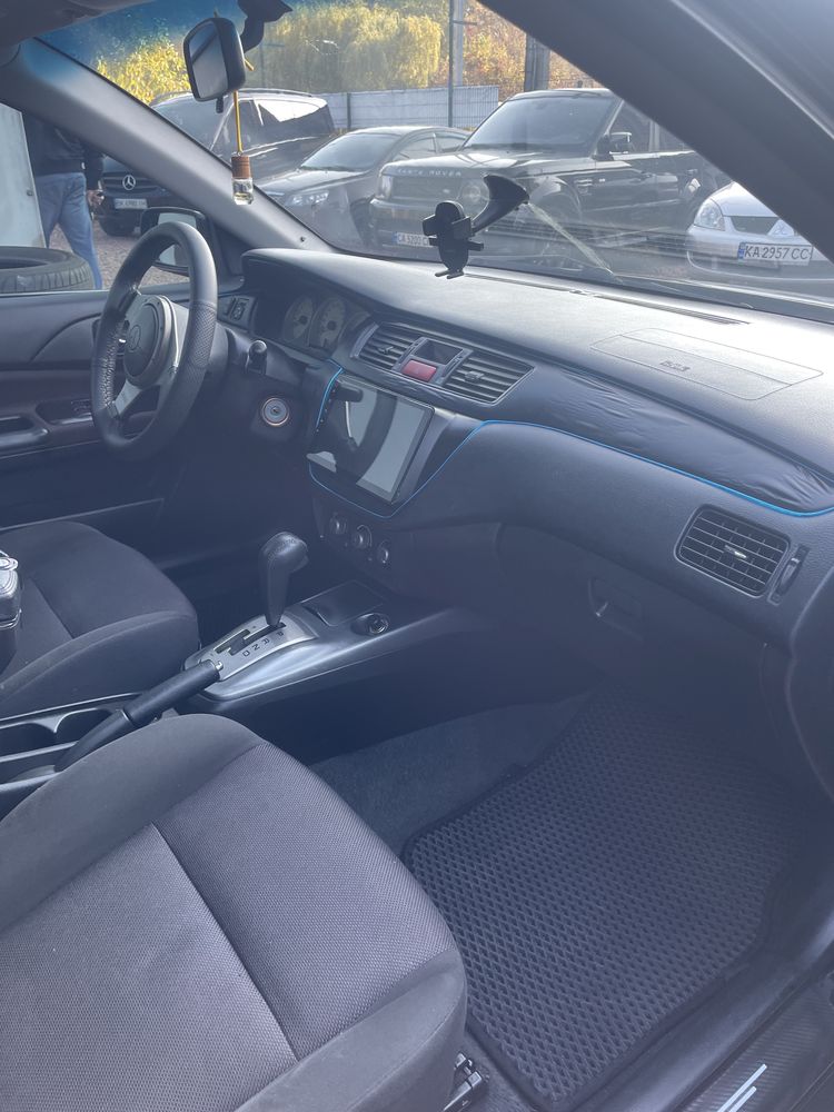 Mitsubishi Lancer 9 2.0 AT 2006