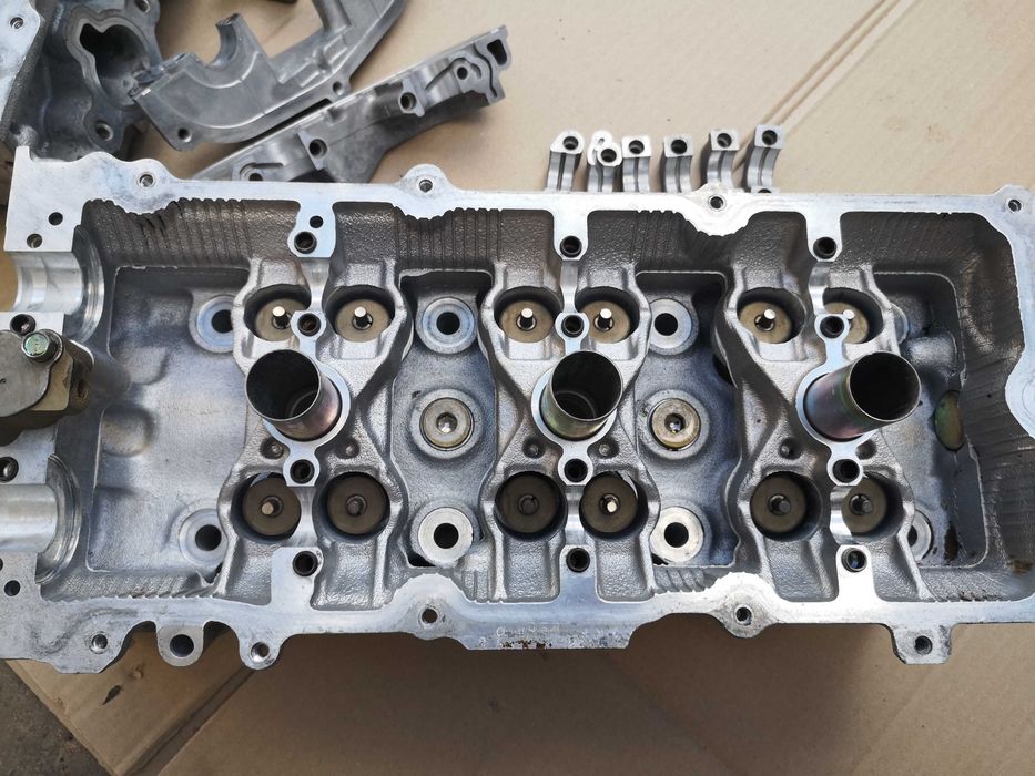 2 Головки блока цилиндров ГБЦ Nissan Maxima QX v6 24v vq20 vq25 vq30