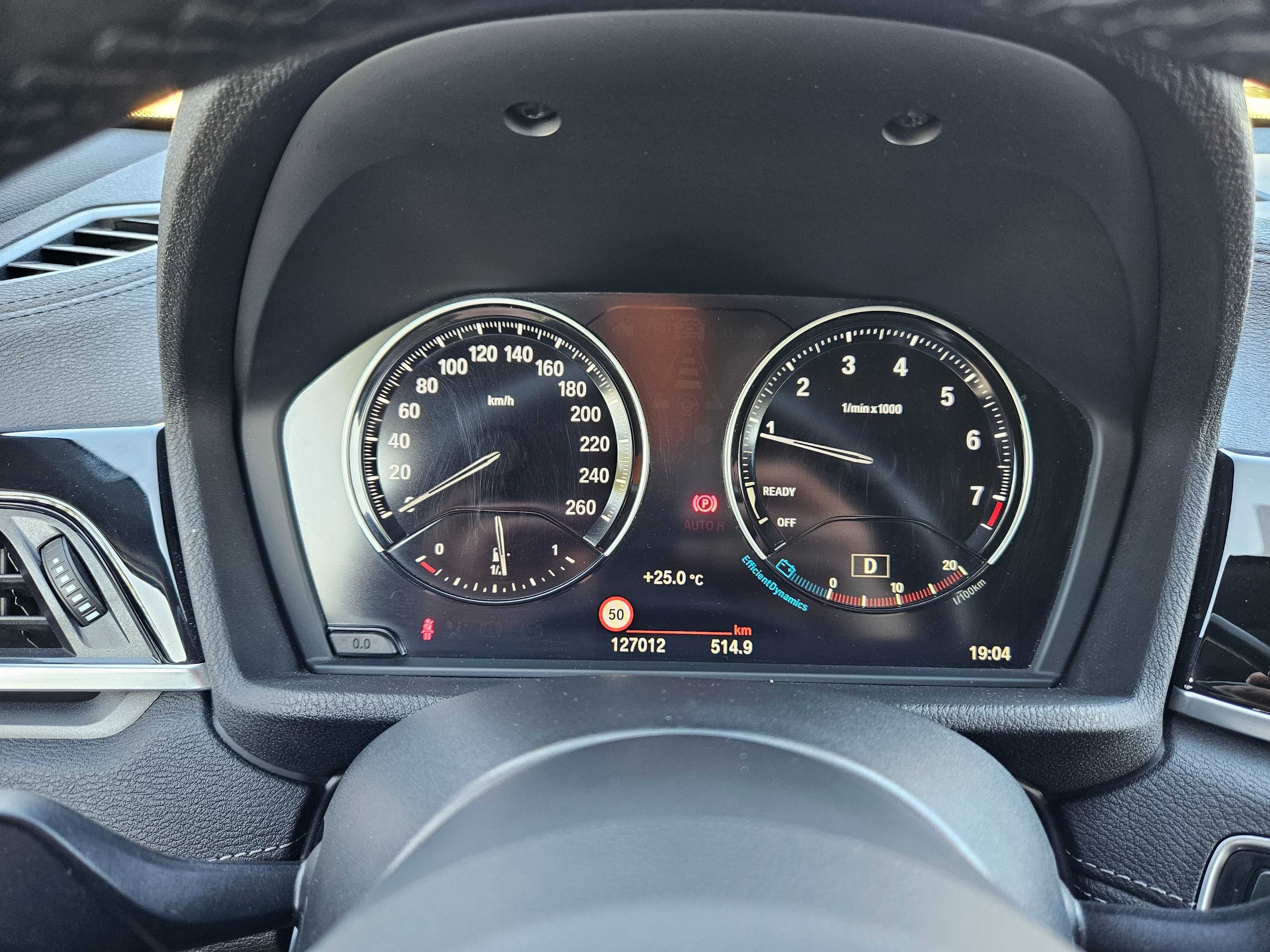 BMW X2 sDrive20i Pack M Sport • 192cv • Teto Panorâmico • Navi • LED