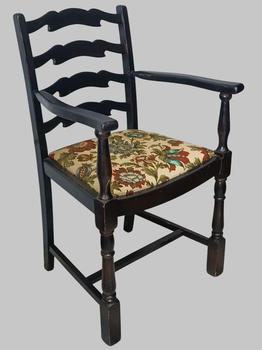 Столик телефонний з кріслом