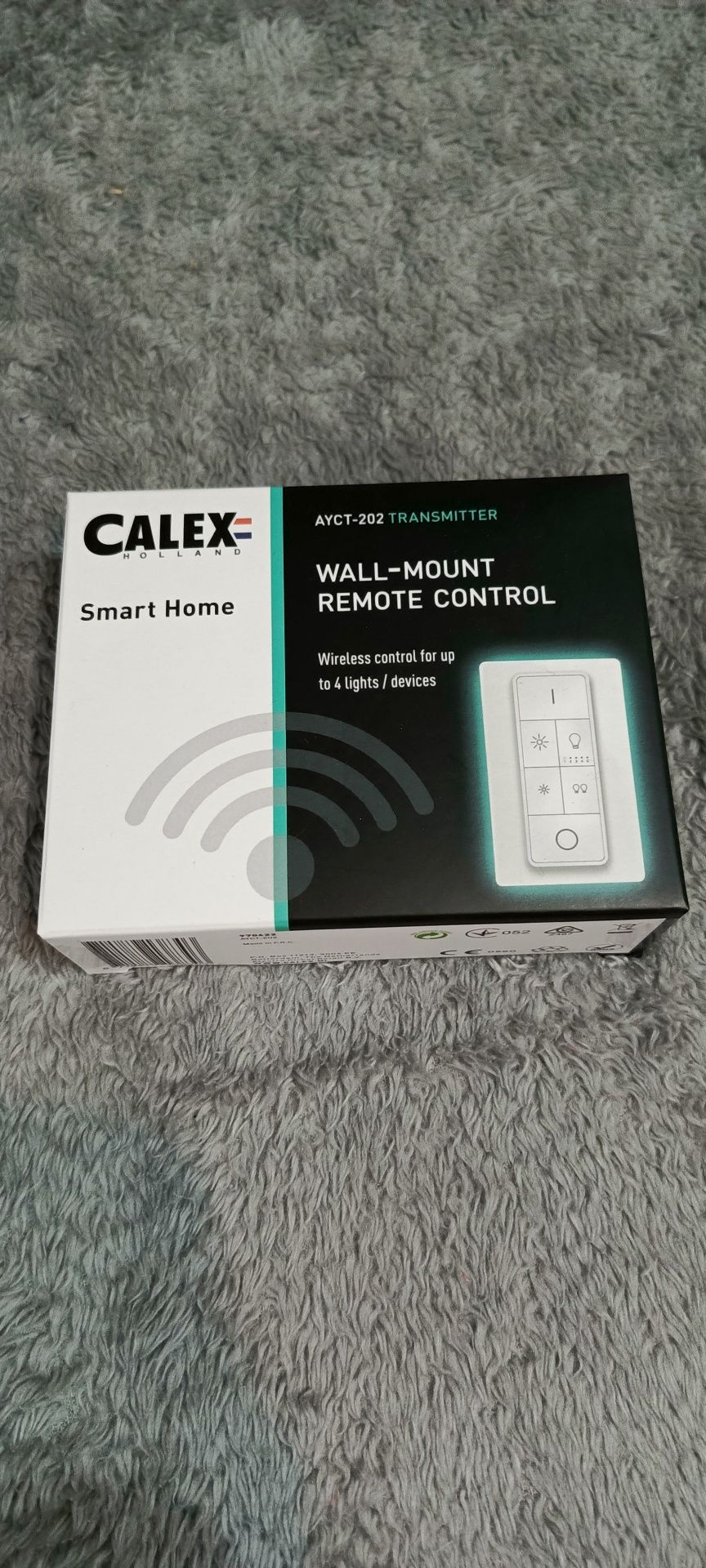 Pilot zdalnego sterowania Calex smart home.