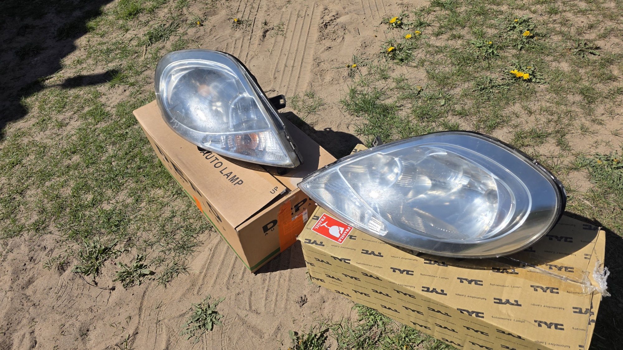 Lampy przód Trafic, Vivaro, Primaster