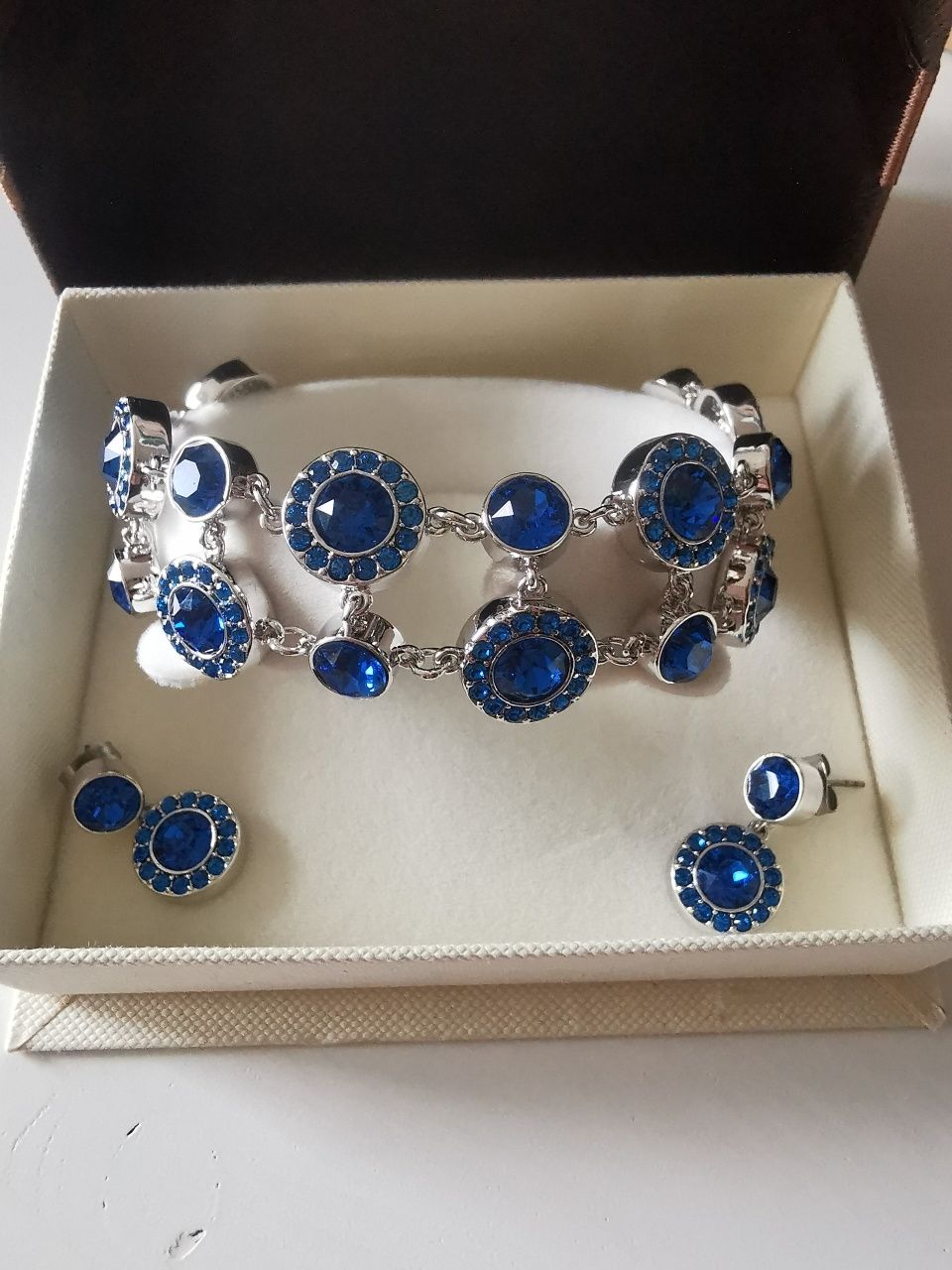 Nowy zestaw biżuterii Capri Blue prezent