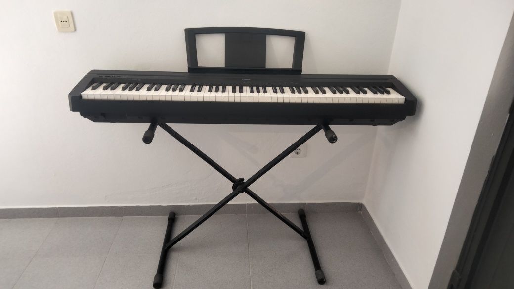 Piano Digital YAMAHA