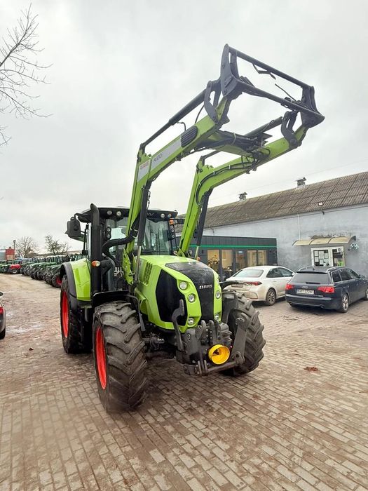 Claas Arion 620  Claas Arion 620, ładowacz FL120C, przedni TUZ i WOM, DYNA-6