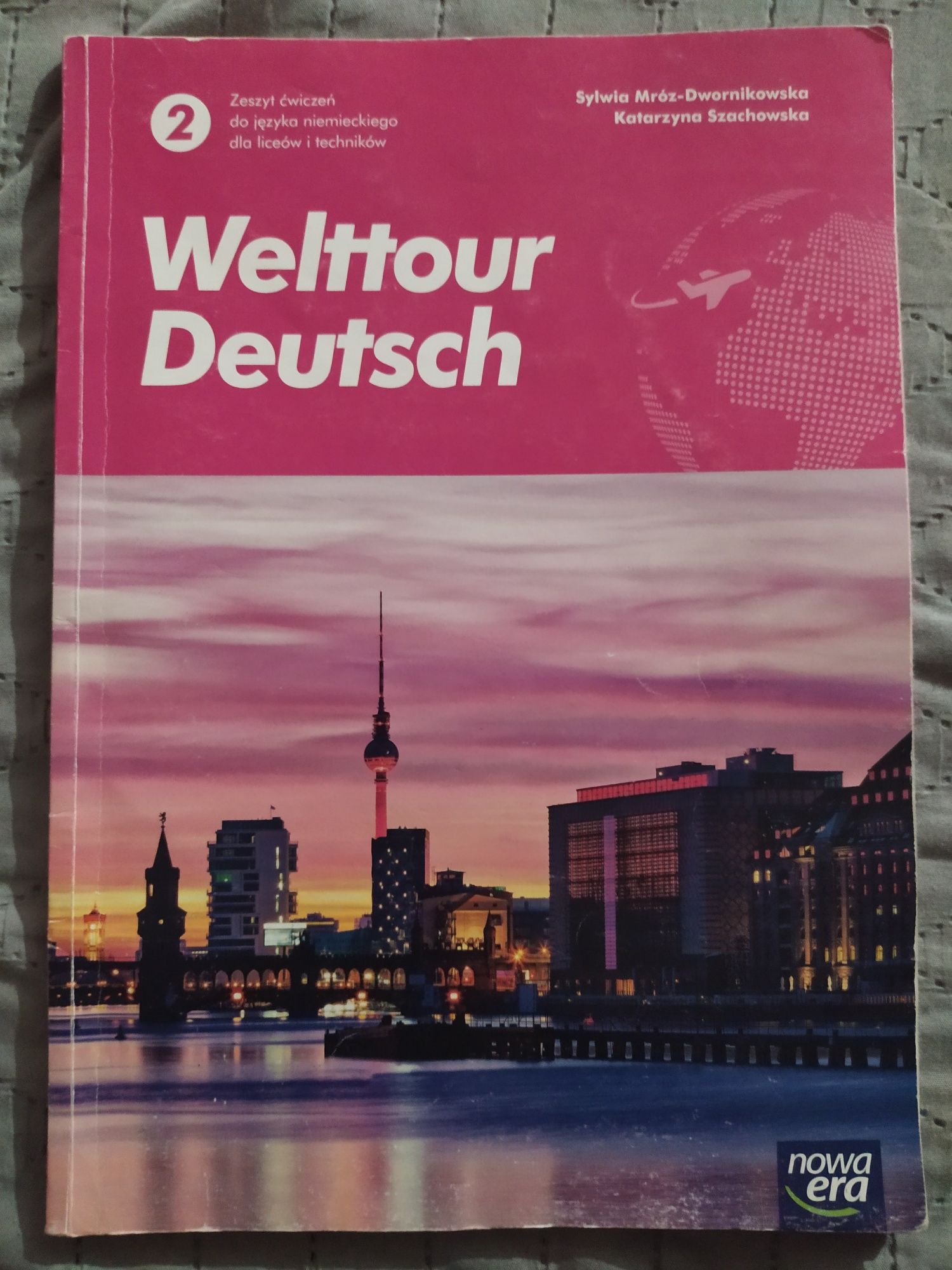 UZUPEŁNIONE ćwiczenie Welttour deutsch