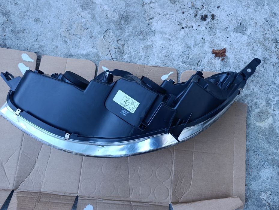 Faróis Peugeot 407 SW