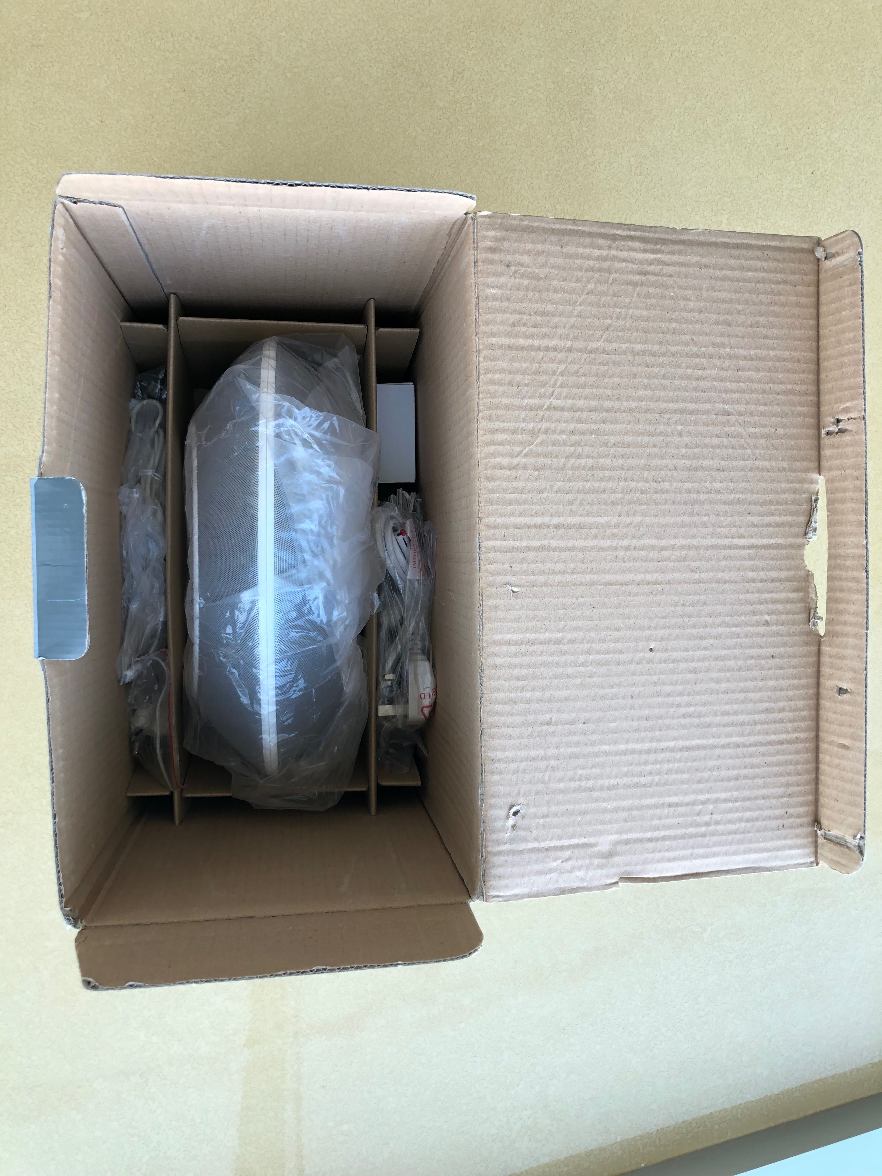 Продам JBL Radial (JBLRADIALBLKEU)- акустическую систему (док станцию)