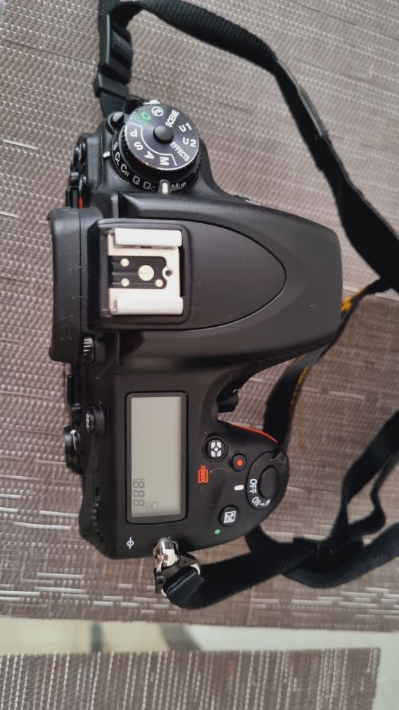 Фотоапарат Nikon D750 body пробіг 21к