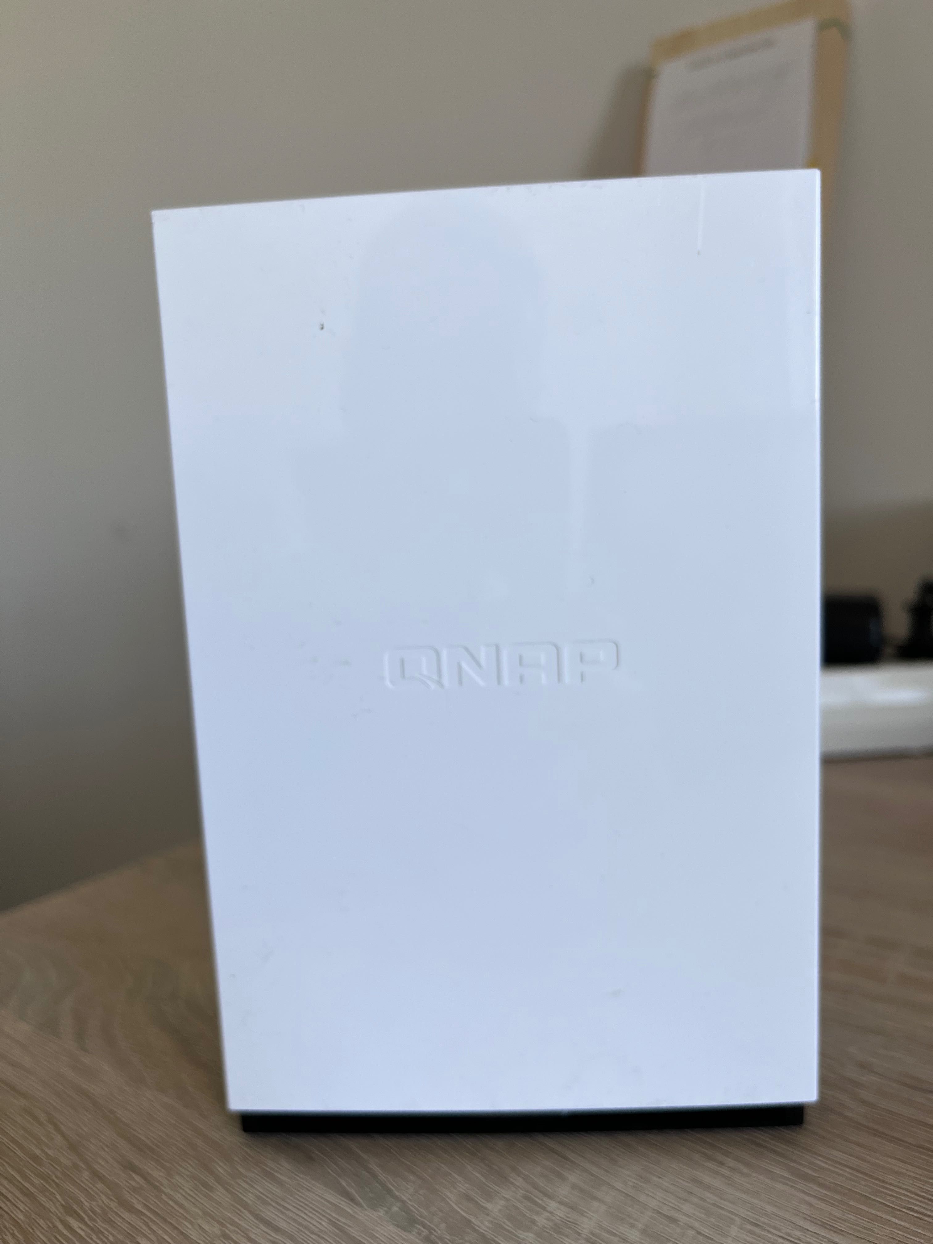 Serwer plików QNAP D1 (TS-128A)