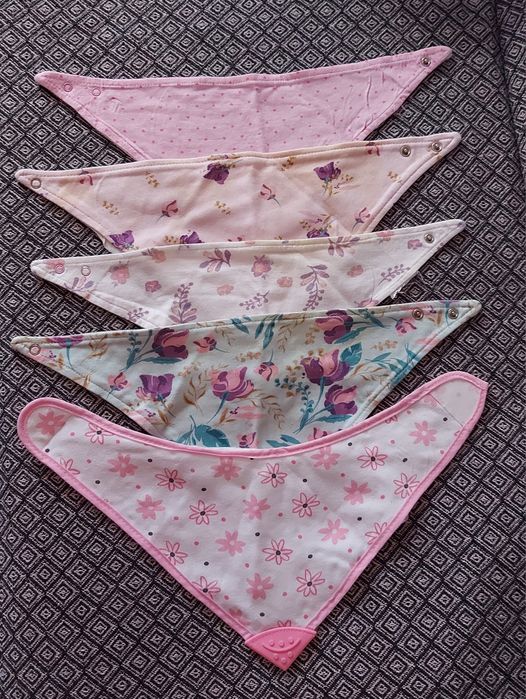 Apaszki śliniak dla dziewczynki