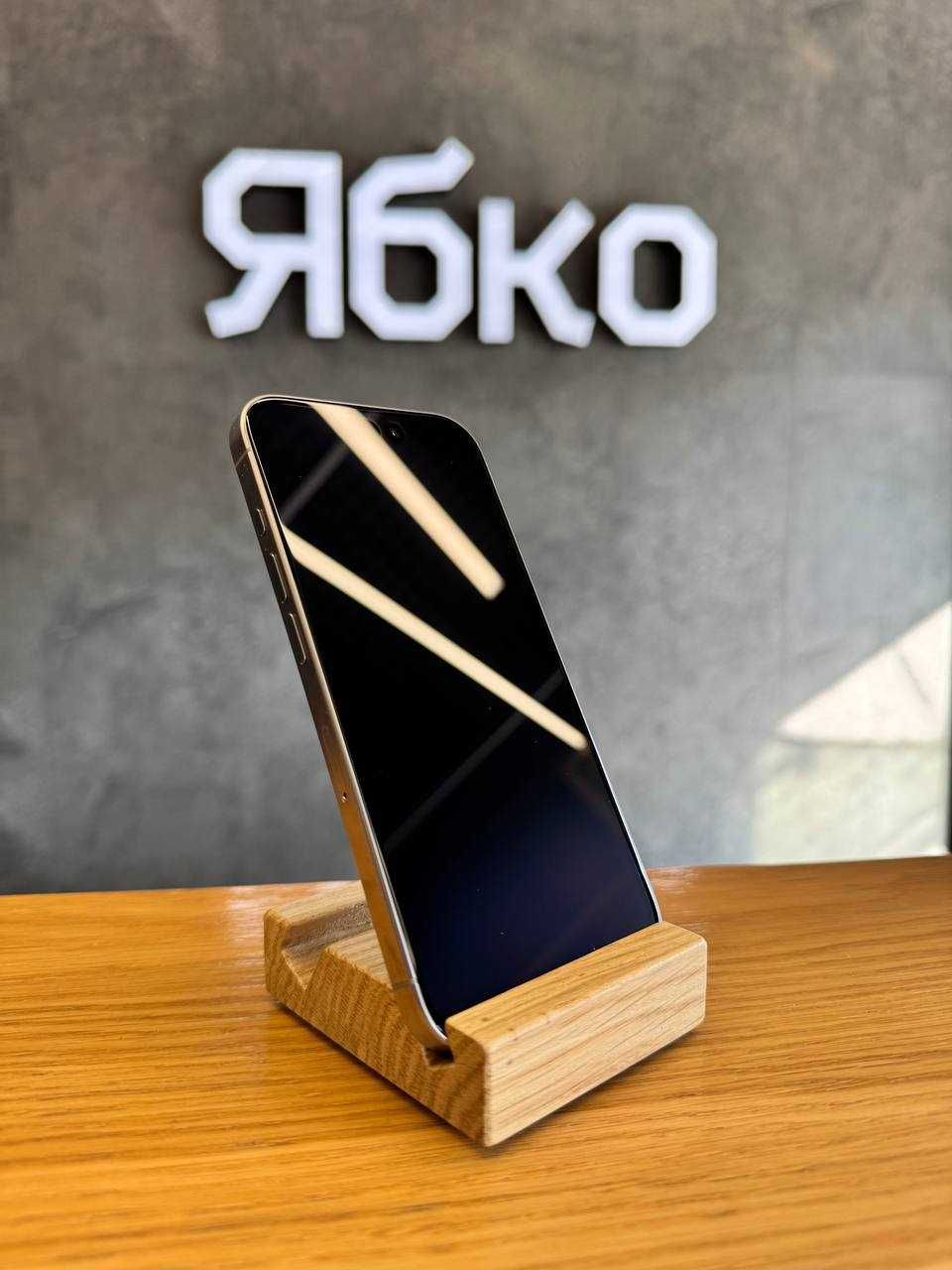 iPhone 15 Pro used/вживаний з гарантією від Ябко
