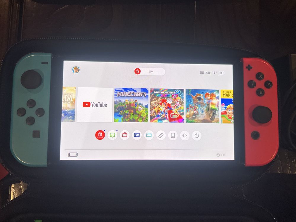 Nintendo Switch OLED + FIFA 23 + vários acessórios