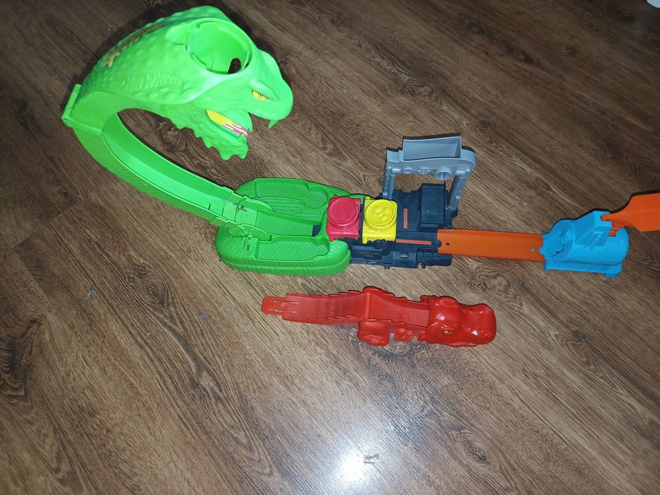 Jadowita Kobra Hot Wheels ODBIÓR OSOBISTY