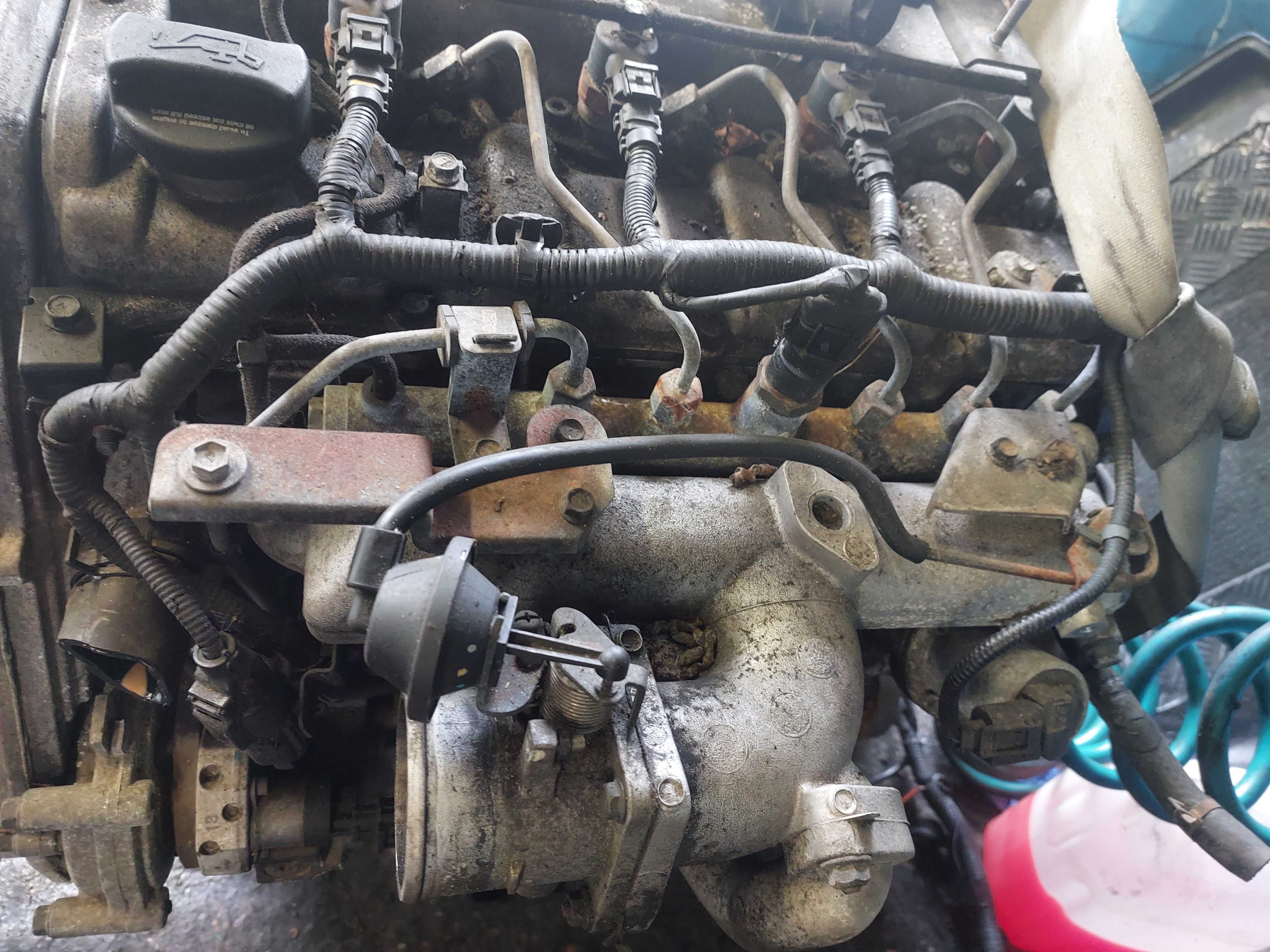 Silnik Kpl KIA SORENTO I 02-08.r 2.5 CRDI 140KM D4CB