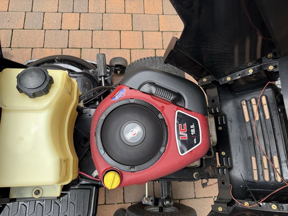 Traktorek kosiarka Gardol Husqvarna Hydro 18,5 KM Briggs