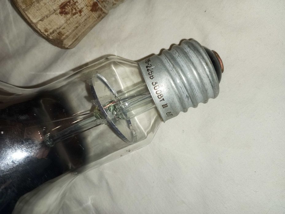 Лампа зеркальная для обогрева 300 Вт накаливания цоколь E40 патрон