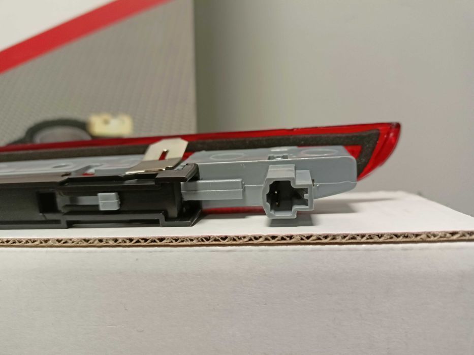 Audi A6 C6 05-11 KOMBI  Lampa/Światło stopu.> PROMOCJA !!!