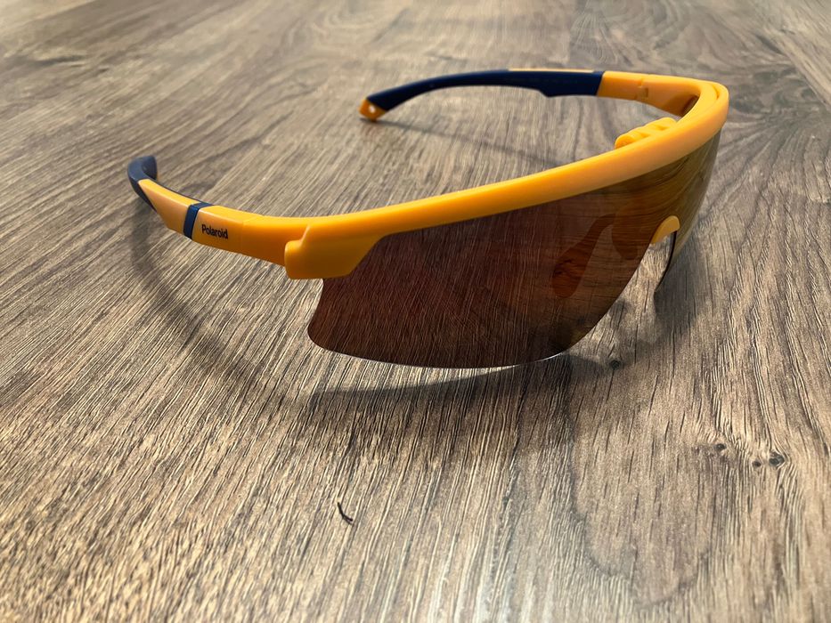 Óculos de sol Polaroid PLD 7056/CI/S - NOVOS