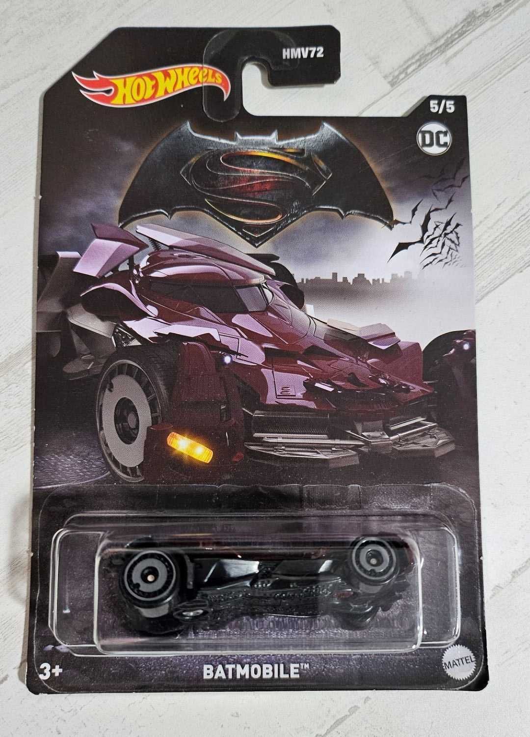 Hot Wheels HMV72 DC Batman Vs Superman Batmobile 5/5