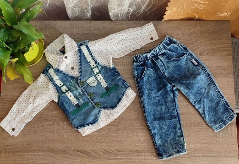 Нарядний костюмчик на 1р