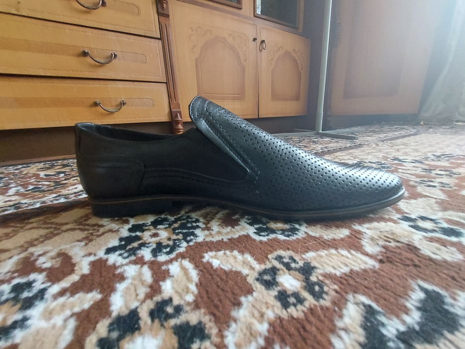 Нові туфлі mida 44р.