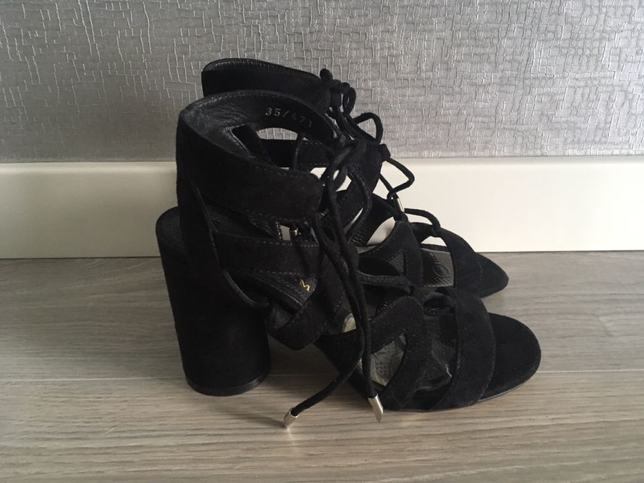 Sandálias Bruno Premi 35 pretas novas portes gratis