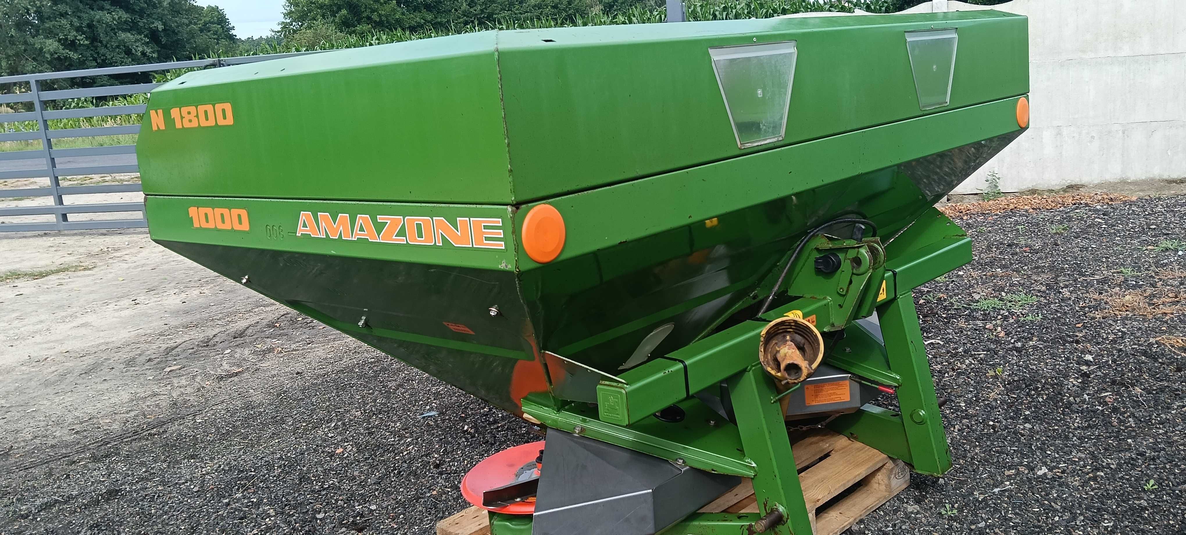 Rozsiewacz nawozu Amazone ZAM-Compact