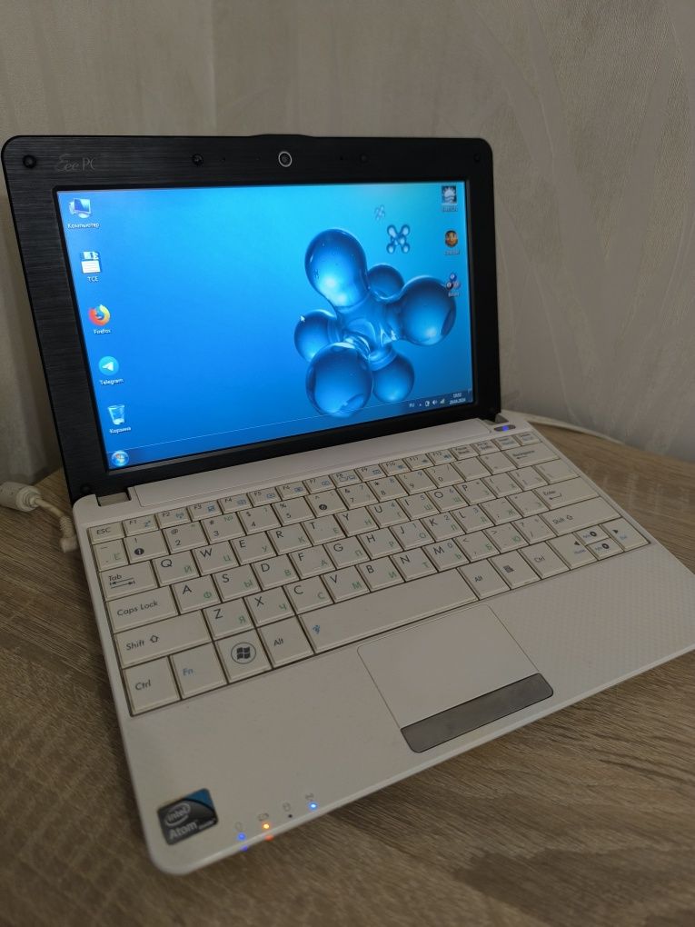 Нетбук Asus EEE PC 1001PX