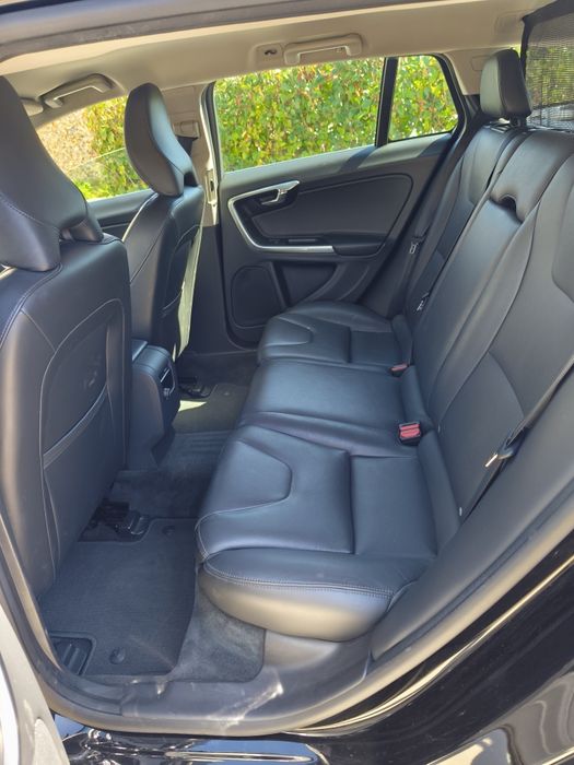 Volvo V60 D6 Twin Engine 2016