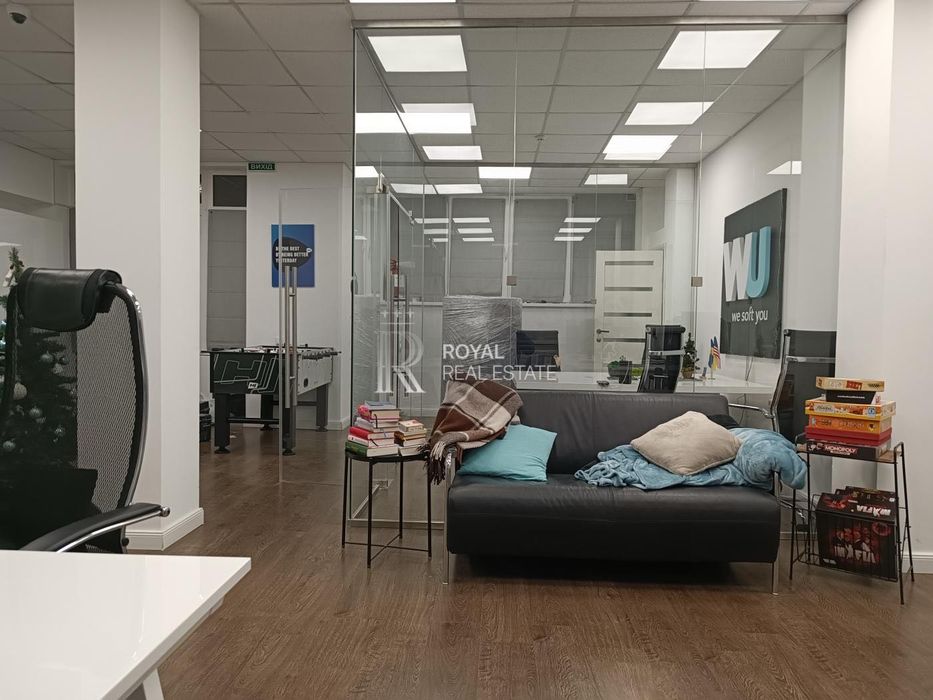 Оренда Офіс 91 м.кв вул. Василя Тютюнника 5а Печерськ Центр Метро