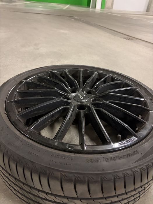 Felgi używane Ronal R18 wraz z oponami Firestone 225/40