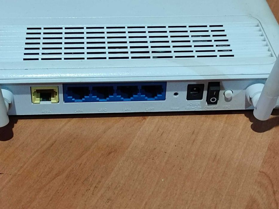 Роутер Asus DSL-N11