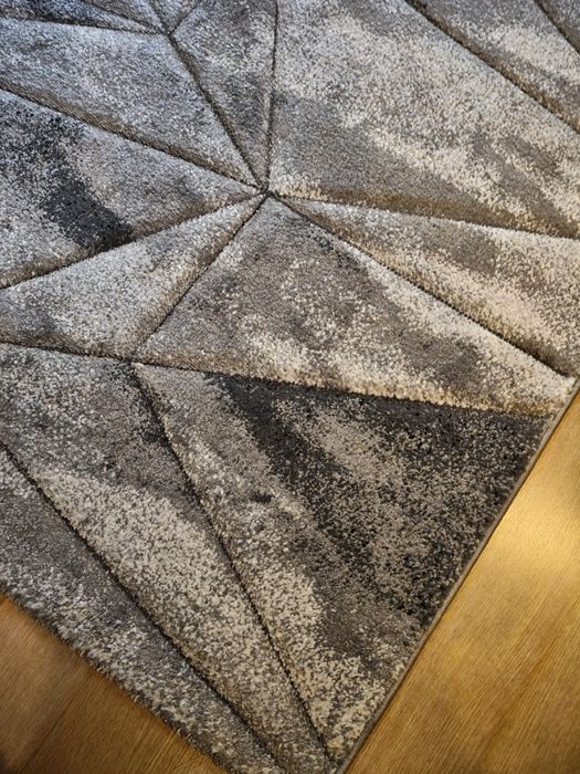 Carpete tons de cinza