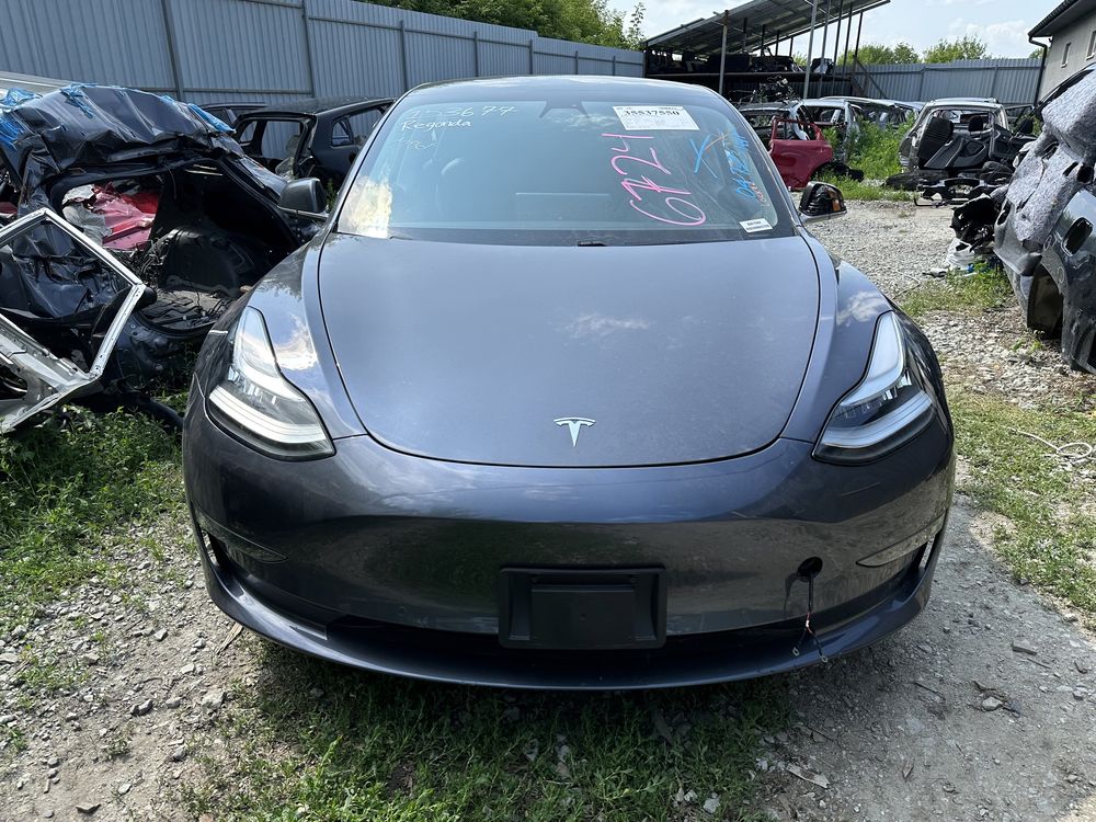 Разборка Tesla Model 3 2018- USA запасти тесла модел  3 TN1